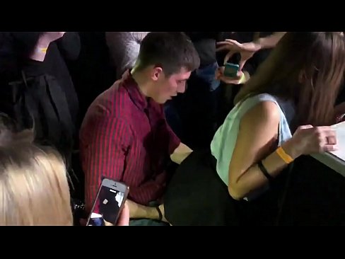 ❤️ Kugonana kwenikweni mu kalabu yausiku yaku Russia. Mtsikana wazaka 18 waku Russia ku anus ndi nyini adathamangitsidwa mu kalabu yausiku ❌  pa ny.eggporncomics.ru  ❌❤